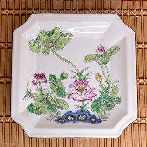 Andrea by Sadek Floral Raised Lotus Flower Porcelain Catchall Plate / Dish 8"